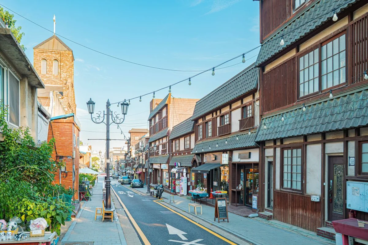 중구 스노클링 (출처 : 한국관광공사)